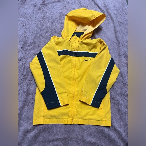 Nike Other - Nike Kids Yellow and Black Jacket